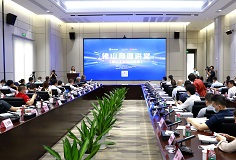 “做企業(yè)不是在戰(zhàn)勝別人，而是在戰(zhàn)勝自己”——董事長邊程在佛山商道講堂開講