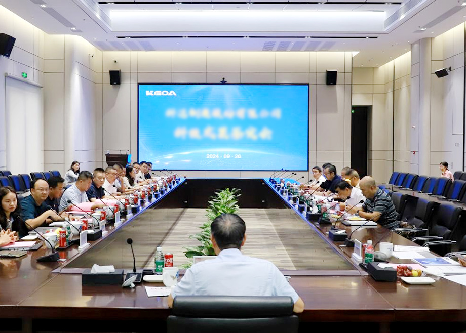 國際領(lǐng)先！“無機人造石荒料整線裝備”“鋰電正負(fù)極材料新型寬體輥道窯”兩項科技成果通過鑒定